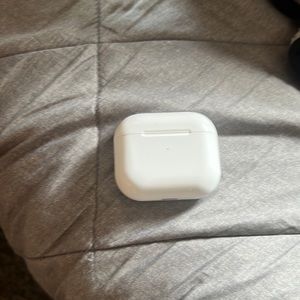Apple airpod generation 3